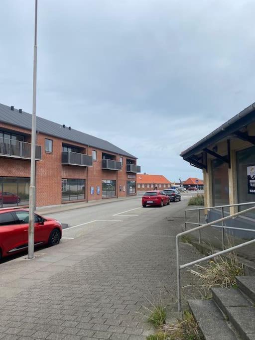 3 Vaerelses Lejlighed Taet Faergen Hirtshals Kültér fotó